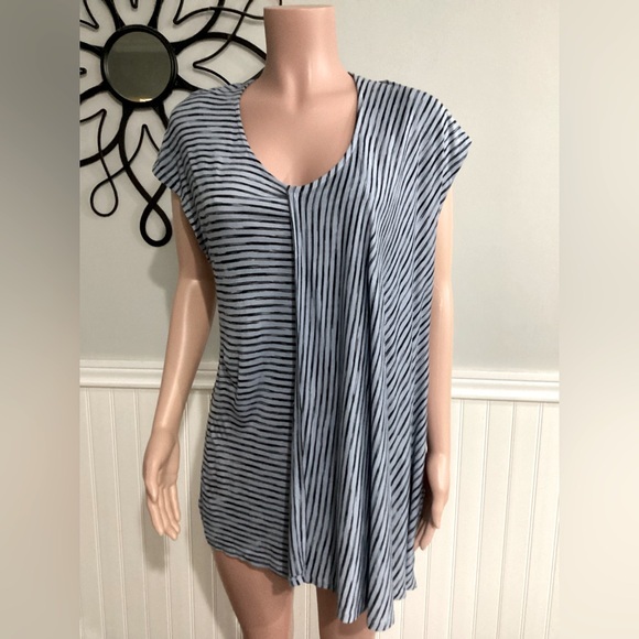 Chico's Tops - Chico’s Asymmetrical Front Wrap Top Brushstroke Stripes Short Sleeve size XL (3)